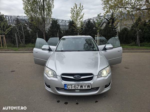 Subaru Legacy 2.0R - 3