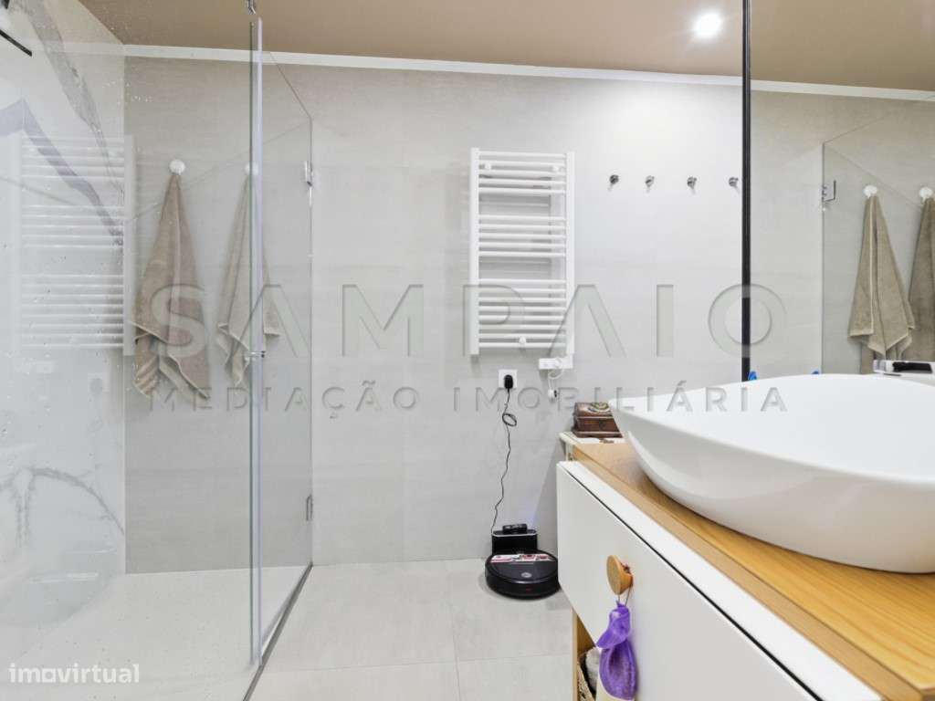 Apartamento T2 - Rio Tinto - C/ Novo!-25