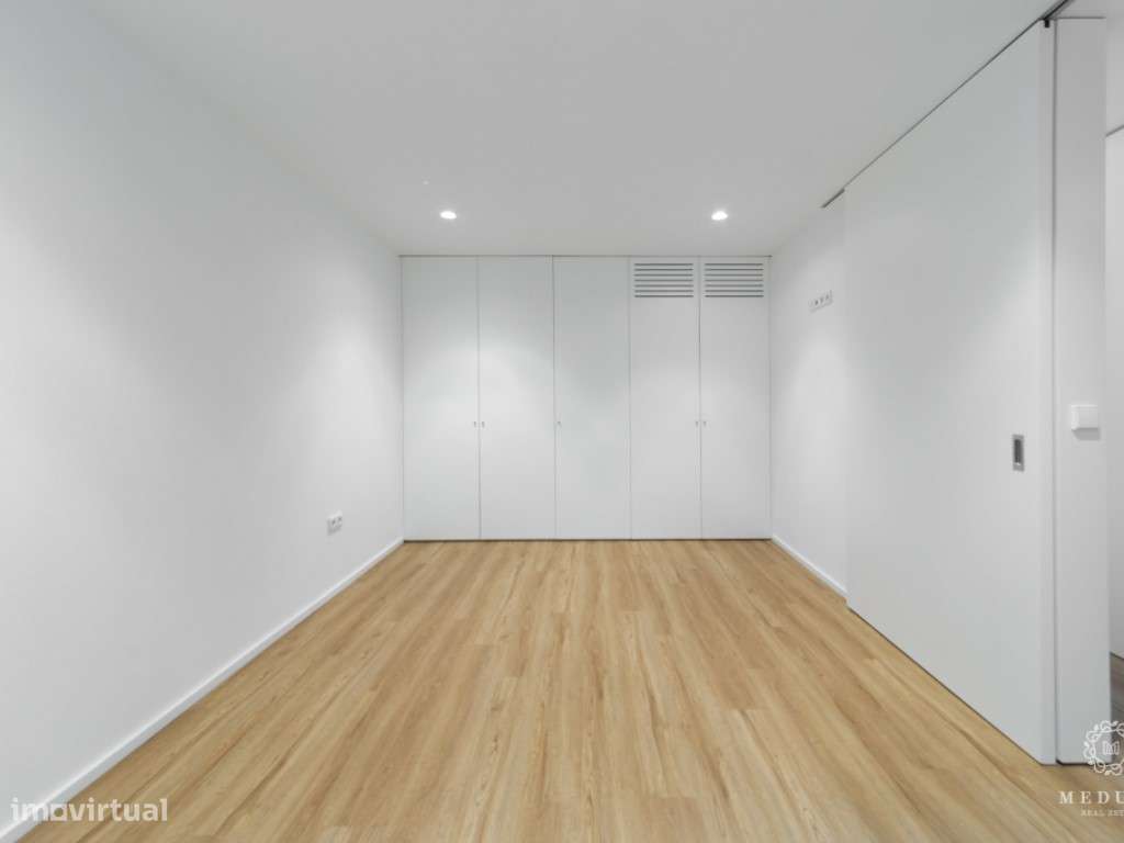 Moradia T3 - Foz Velha - 150m do Rio Douro - Totalmente Remodelada-9