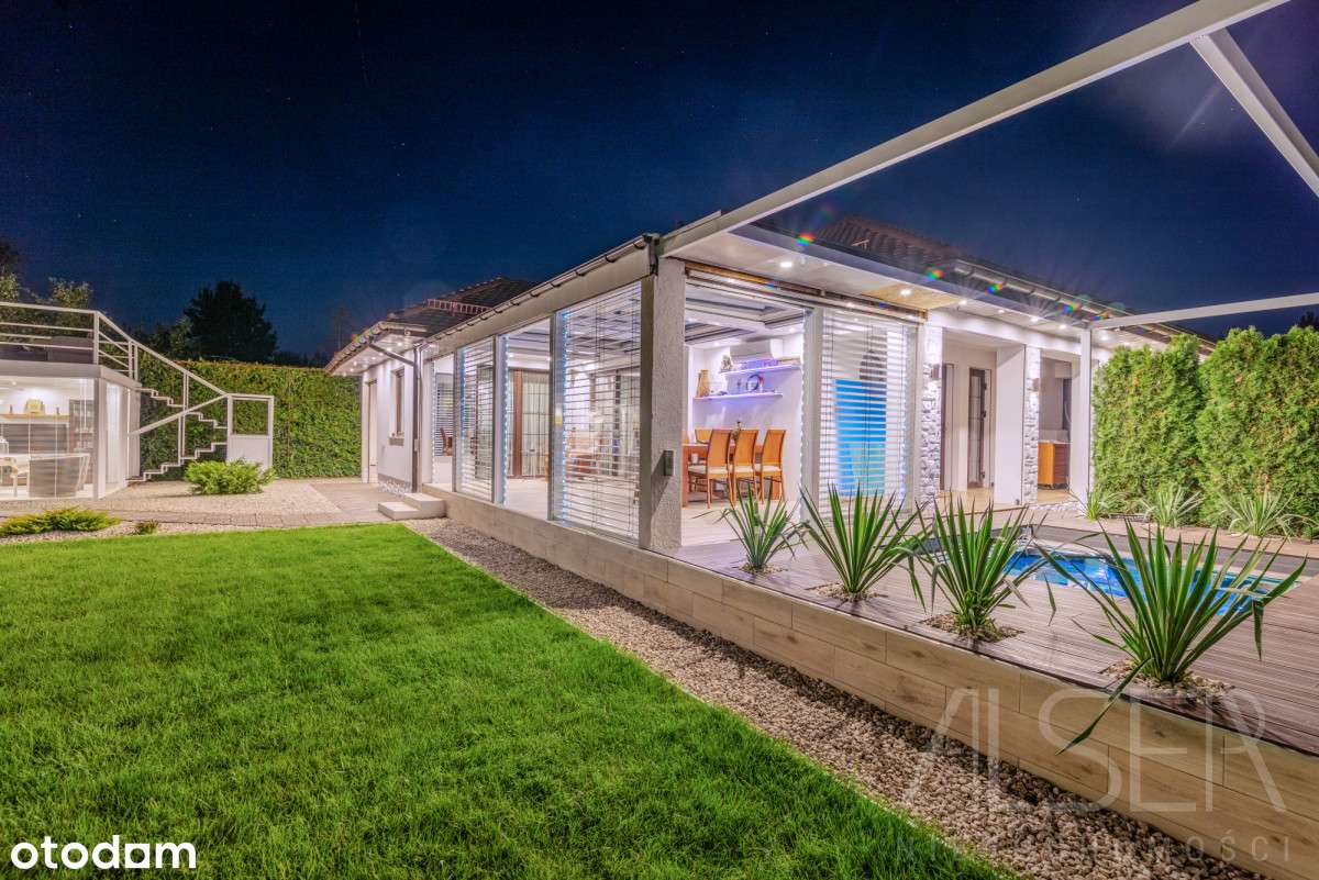 Murowany dom w Hiszpańskim stylu | Prywatność |-4