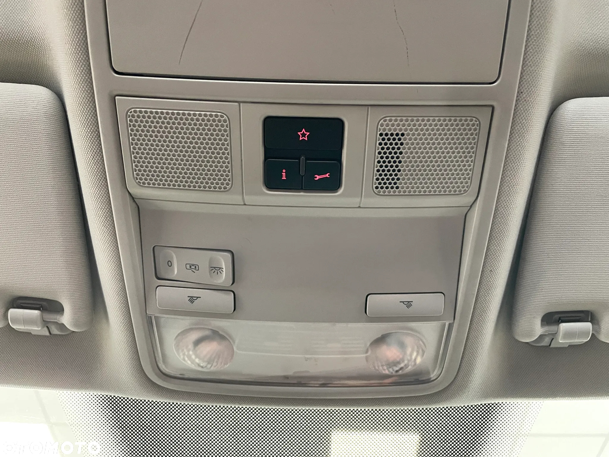 Volkswagen Passat 1.4 TSI BMT Comfortline - 20