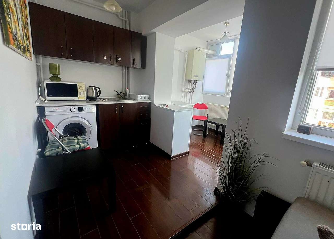 Garsonieră I.C.BRATIANU , mobilată / utilată , finisaje moderne ! - Imagine principală: 4/16