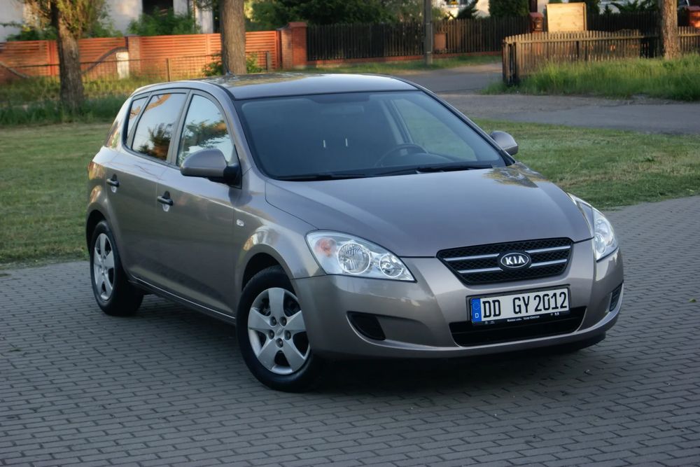 Kia Ceed I (2006-2012) 1.4 CVVT Attract 2007