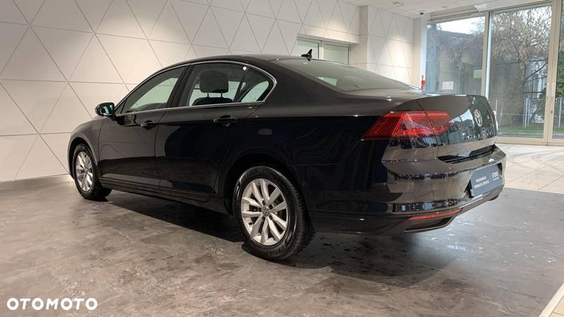 Volkswagen Passat 2.0 TDI EVO Business DSG - 3