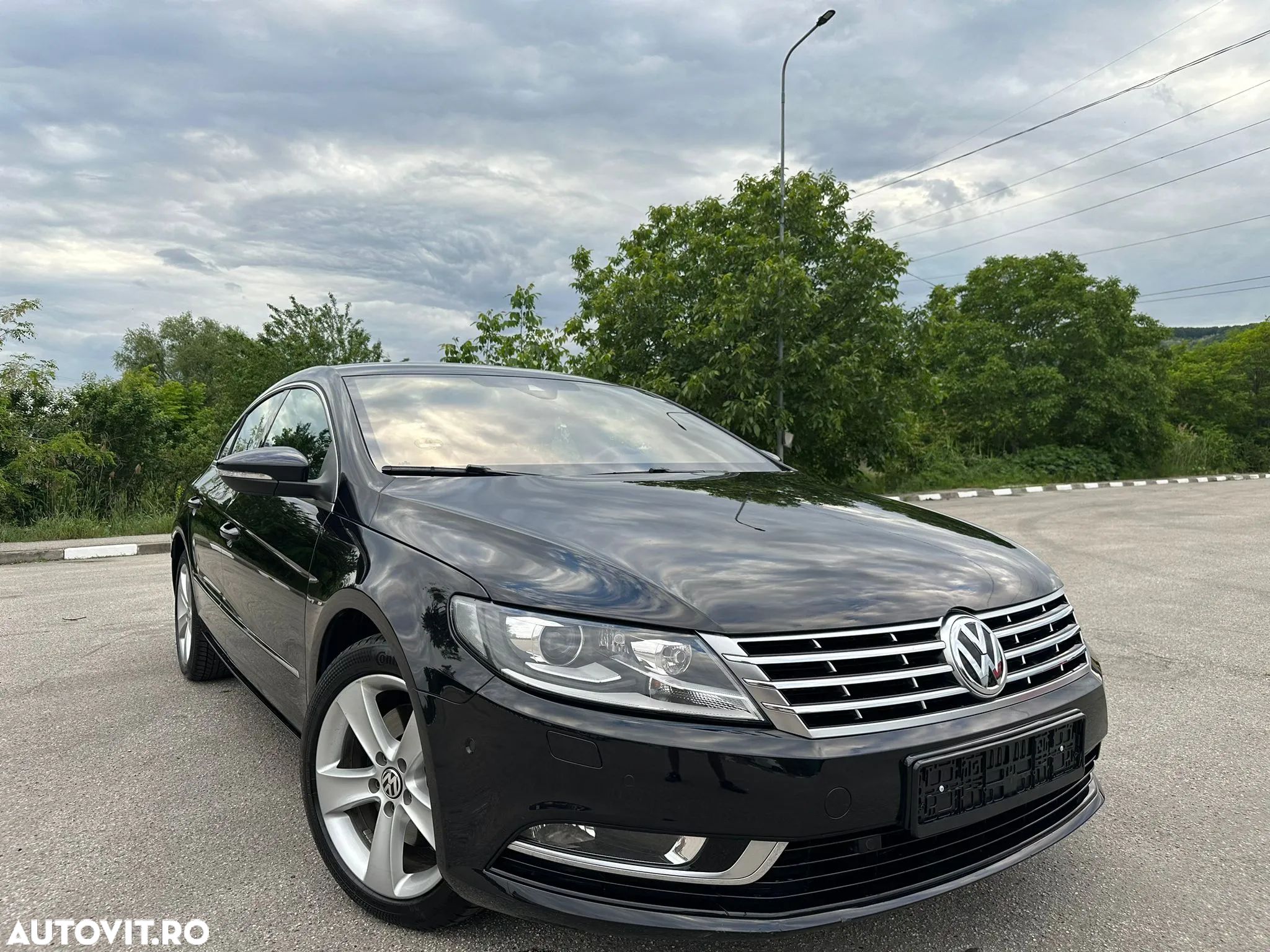 Volkswagen Passat CC 2.0 TDI BlueMotion Technology DSG - 1