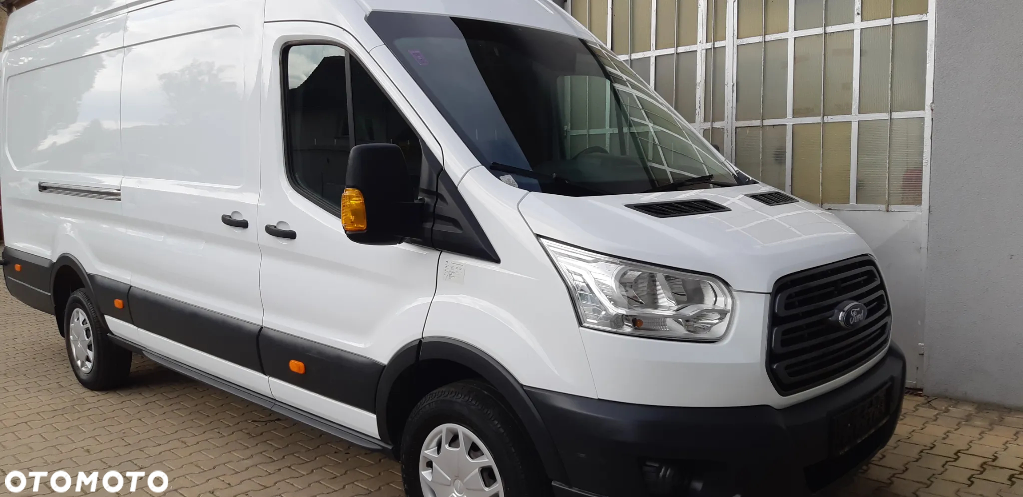 Ford Transit - 9