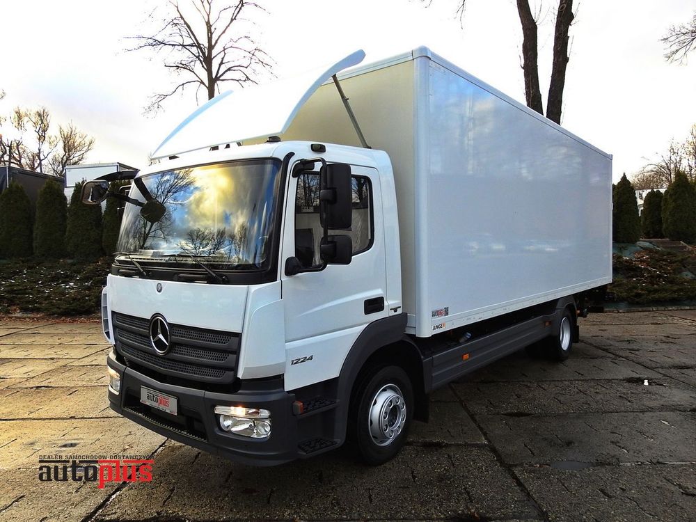 Mercedes-Benz Atego 2015