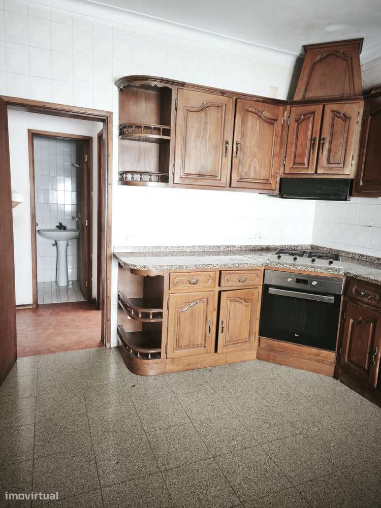 Moradia Geminada T4-12