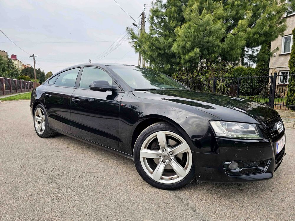 Audi A5 8T 2.0 TDI DPF quattro 2011
