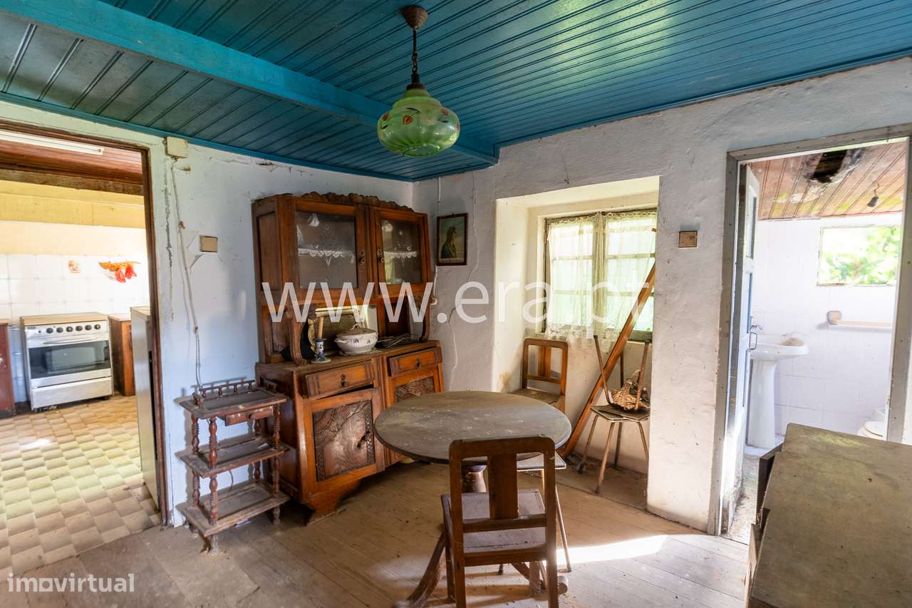 Moradia T3 em pedra - Podornelo-13