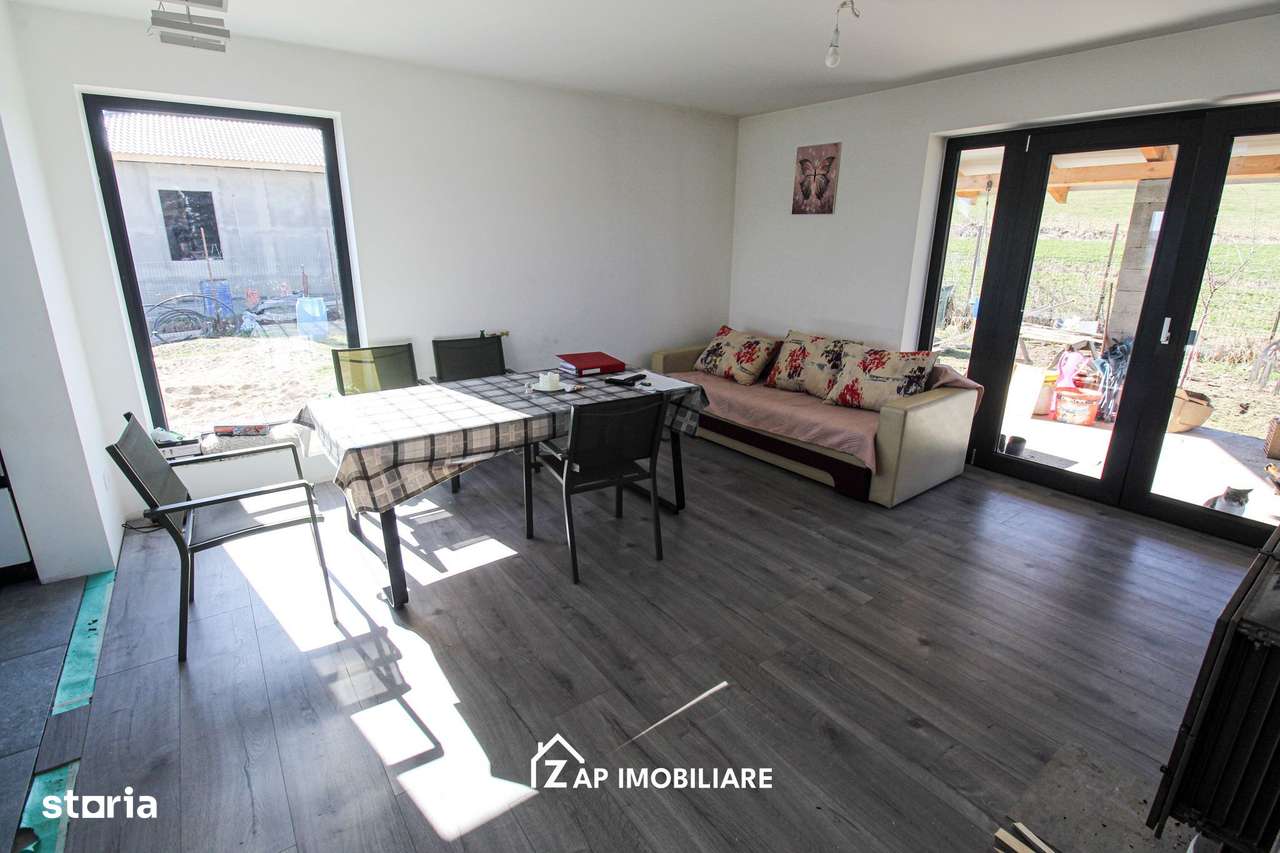 Casă 6 camere –195 mp utili –  P+M  Nazna – teren 644 mp-9