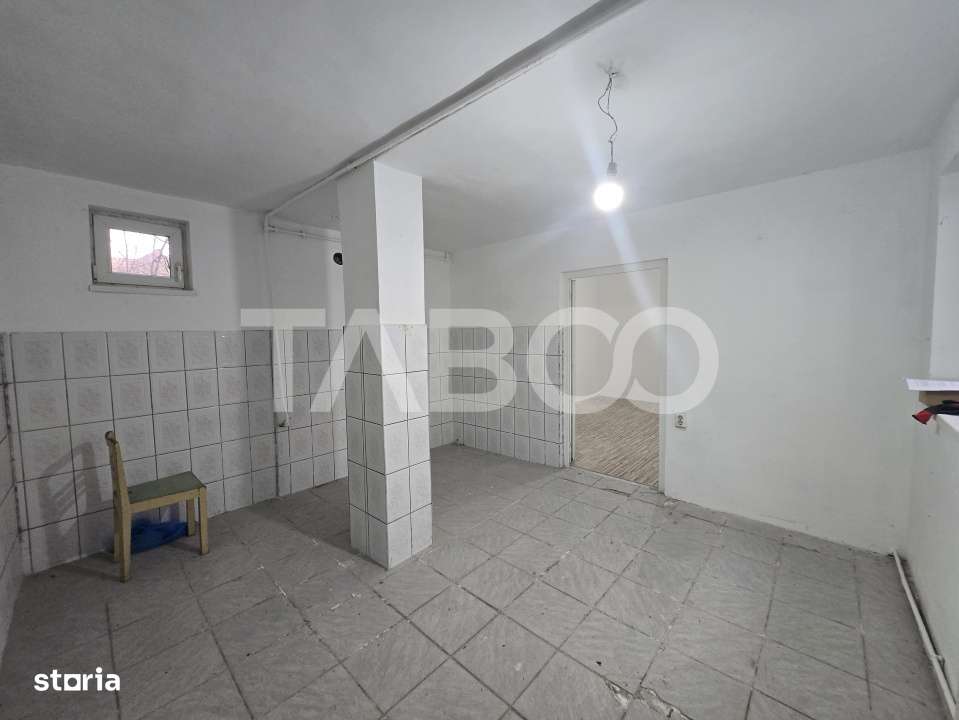 Casa individuala de vanzare 54 mpu curte 69 mp zona Central Sibiu-5