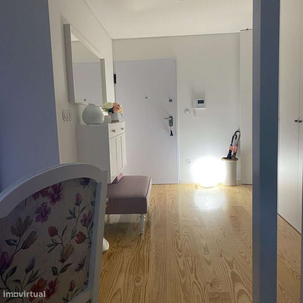 T2 +1 com Terraço  Zona Histórica Leça da Palmeira-43