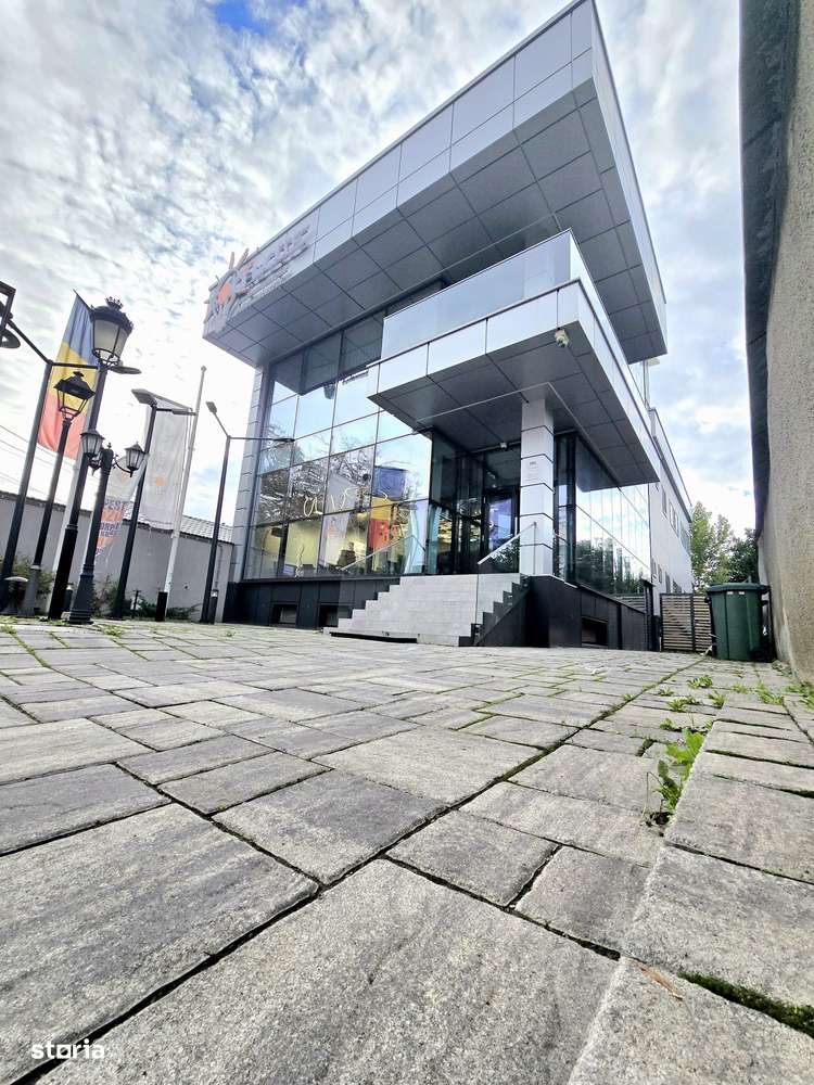 Spațiu comercial exclusivist de închiriat        Cladire Avizata ISU - Imagine principală: 1/15