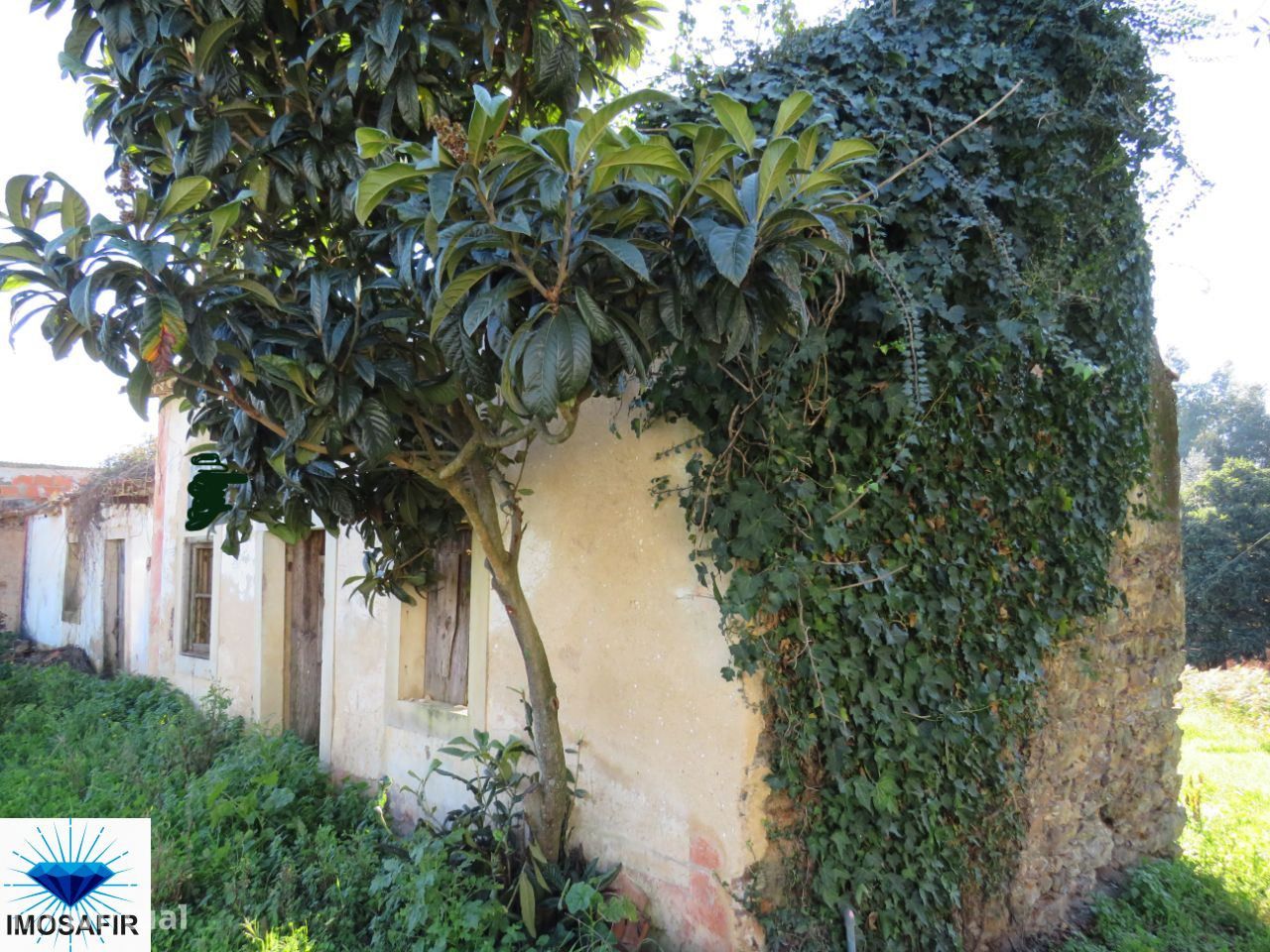 Casa para restaurar perto de Ferreira do Zêzere - Grande imagem: 1/12