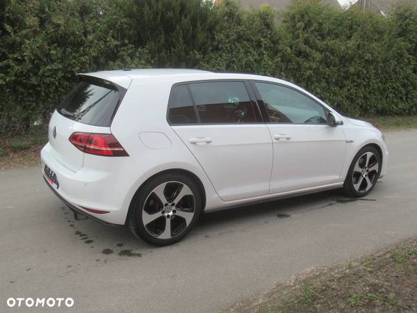 Volkswagen Golf VII 2.0 TSI BMT GTI - 5