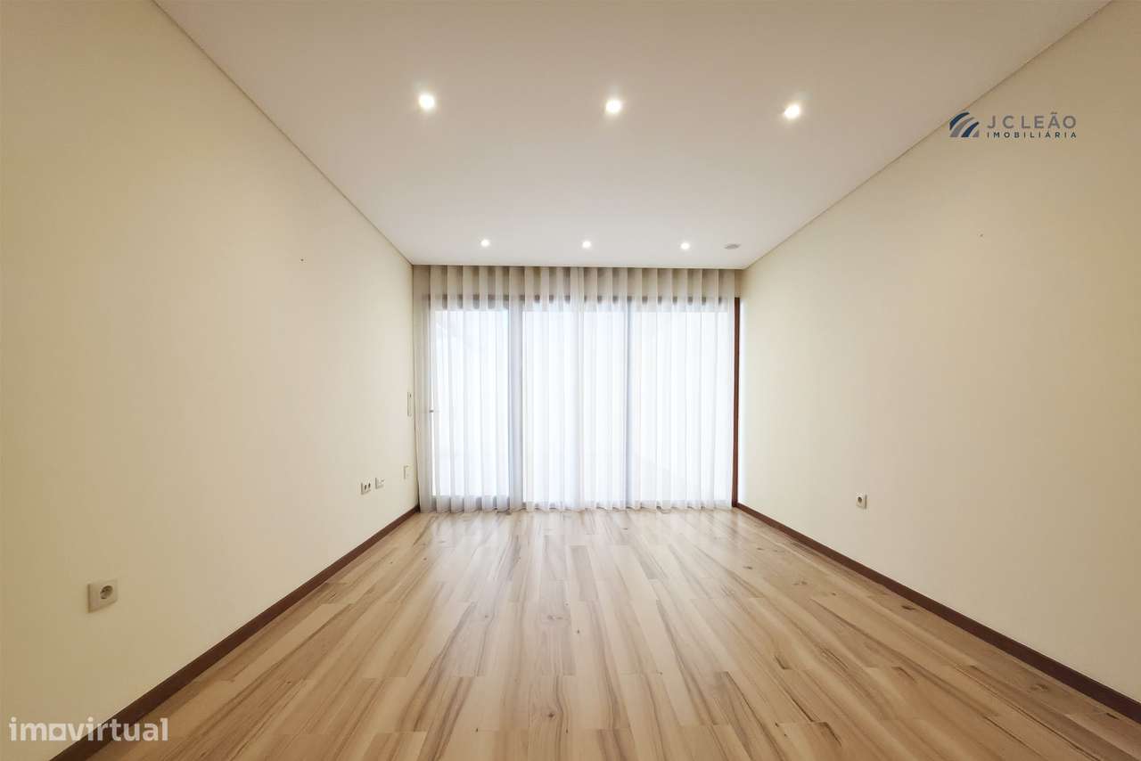 Moradia T3 Venda em Custóias, Leça do Balio e Guifões,Matosinhos-31