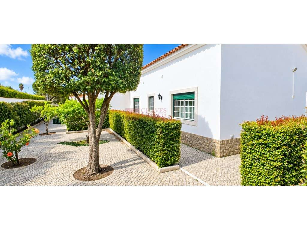 Moradia Isolada na Lagoa - Mafra-28