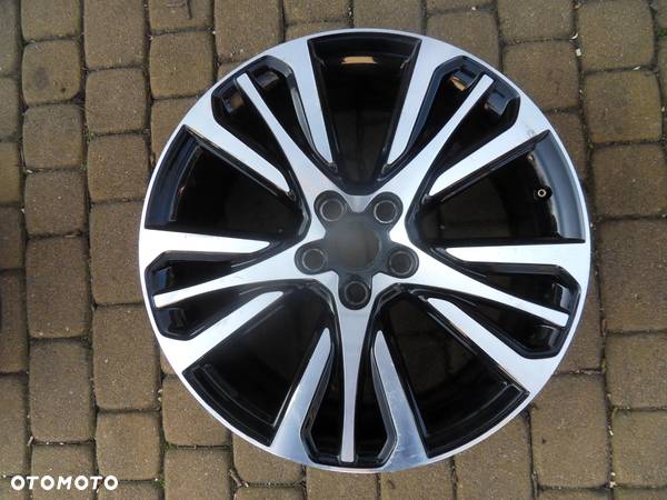 Felga 19'' 5x114,3 Renault 8x19 ET49 403003754R - 1