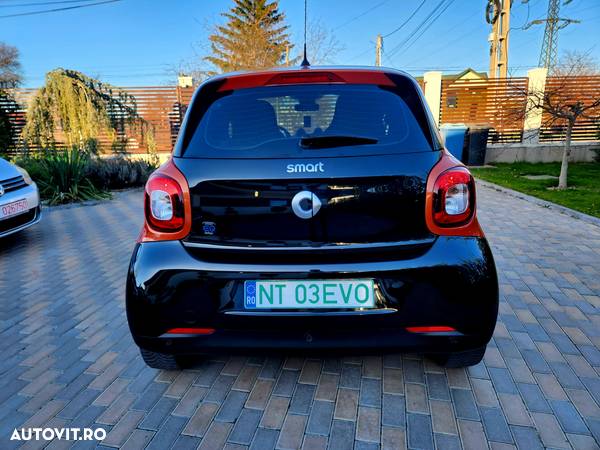 Smart Forfour EQ - 7