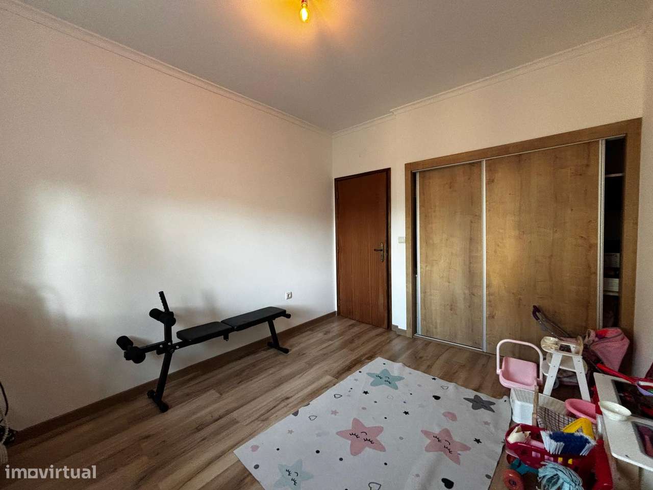 Apartamento T3 Renovado C/ Aquecimento e Garagem - Viseu-9