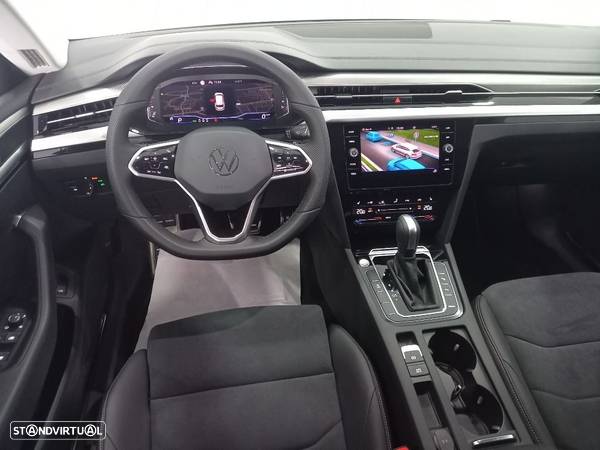 VW Arteon Shooting Brake 2.0 TDI Elegance DSG - 12