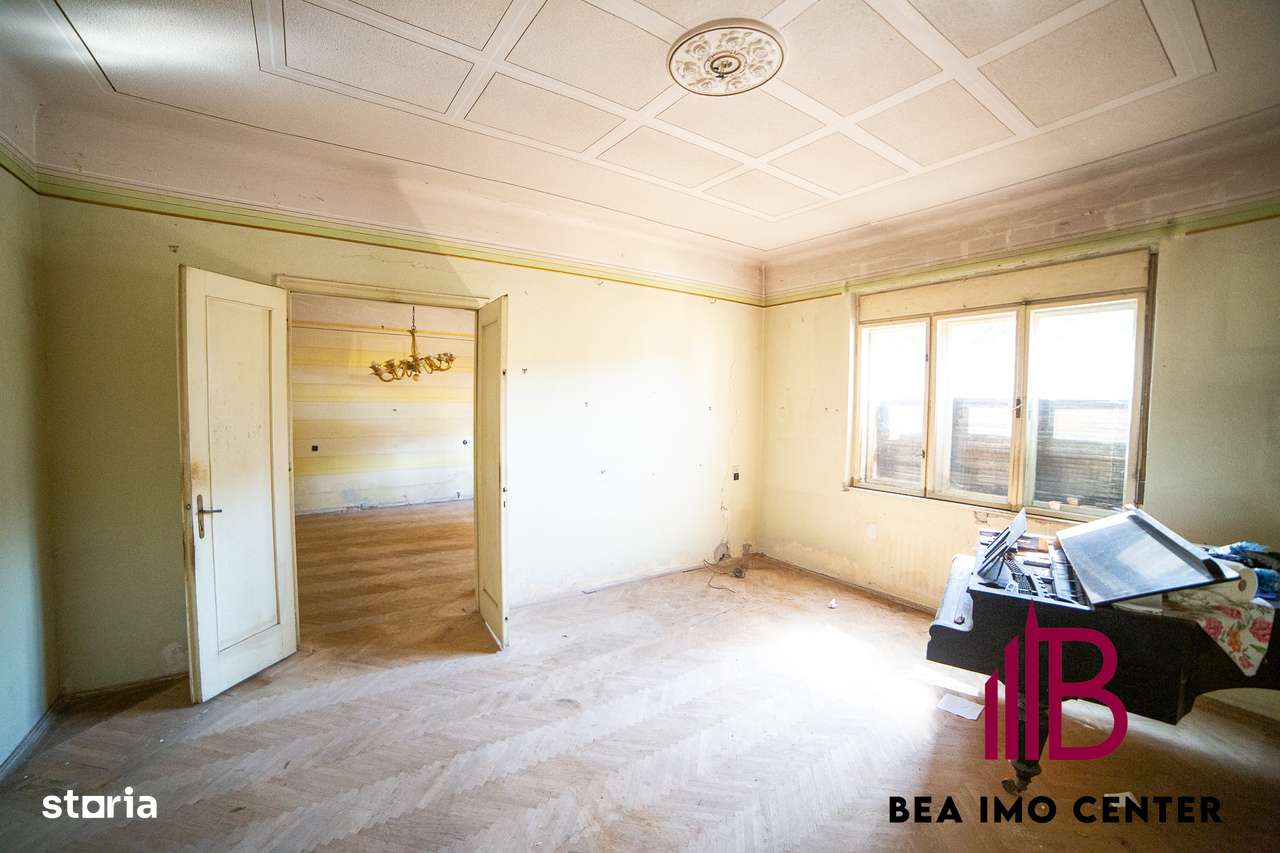 Casă și teren în zona de Top !-8