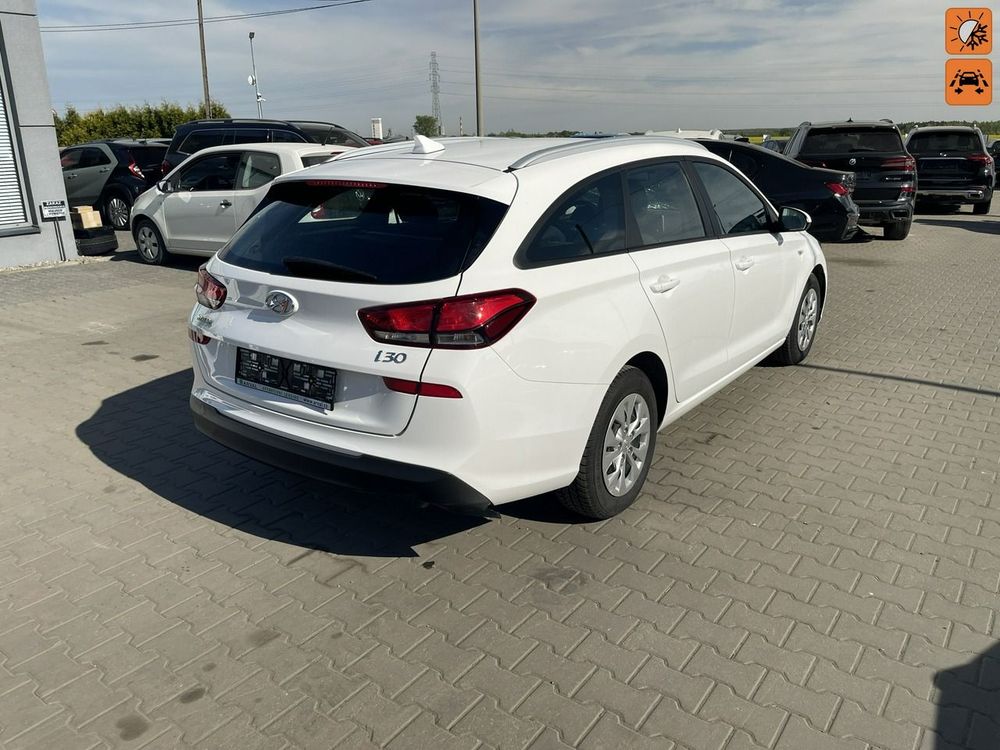 Hyundai i30 III (2017-) 1.0 T-GDI 48V-Hybrid Select 2024