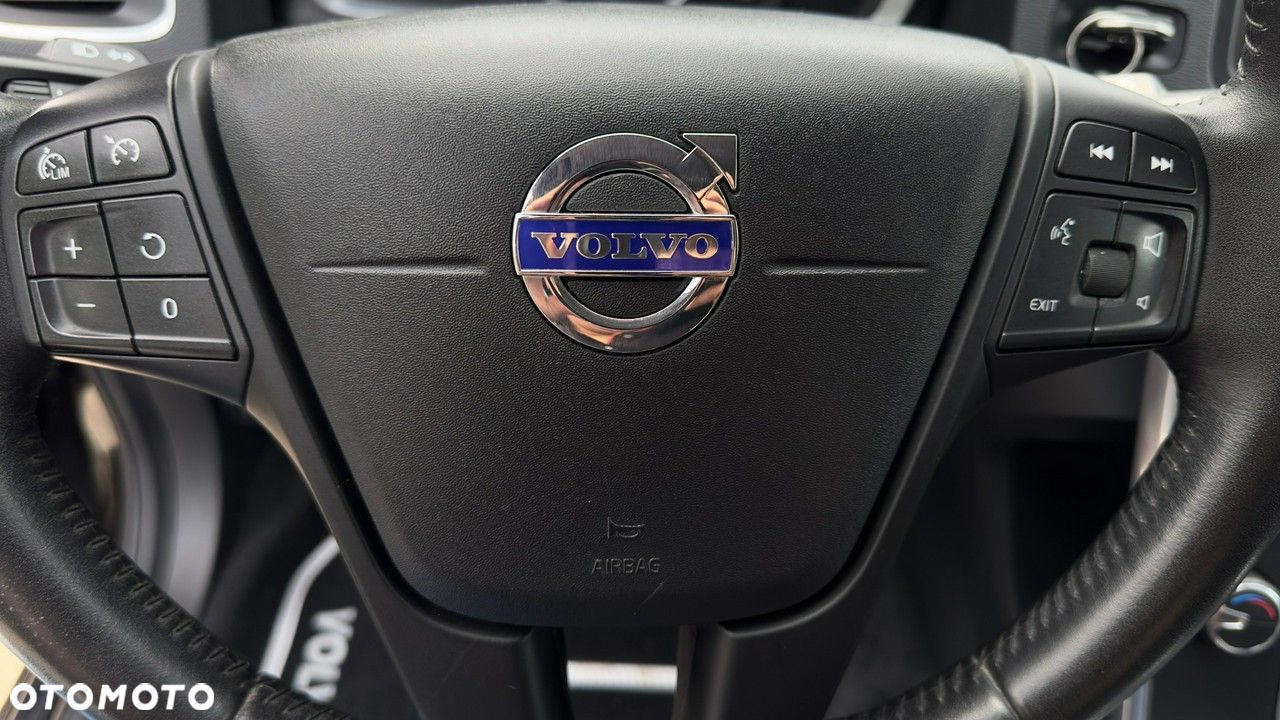 Volvo V60 - 11