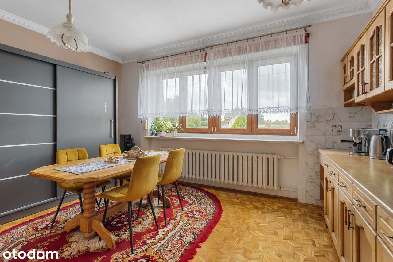 Piękny dom z uroczym ogrodem w Szczepankowie-9