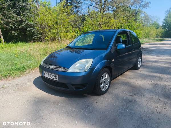 Ford Fiesta 1.3 Ambiente - 14