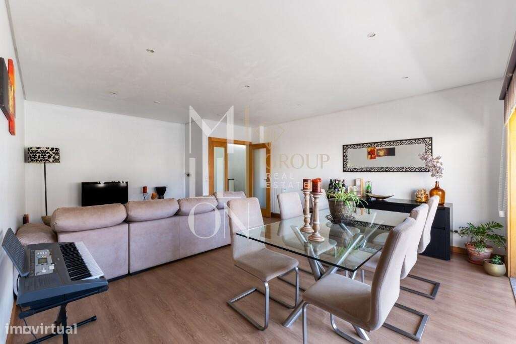 APARTAMENTO T3 COM GARAGEM BOX 2 CARROS - Grande imagem: 4/23