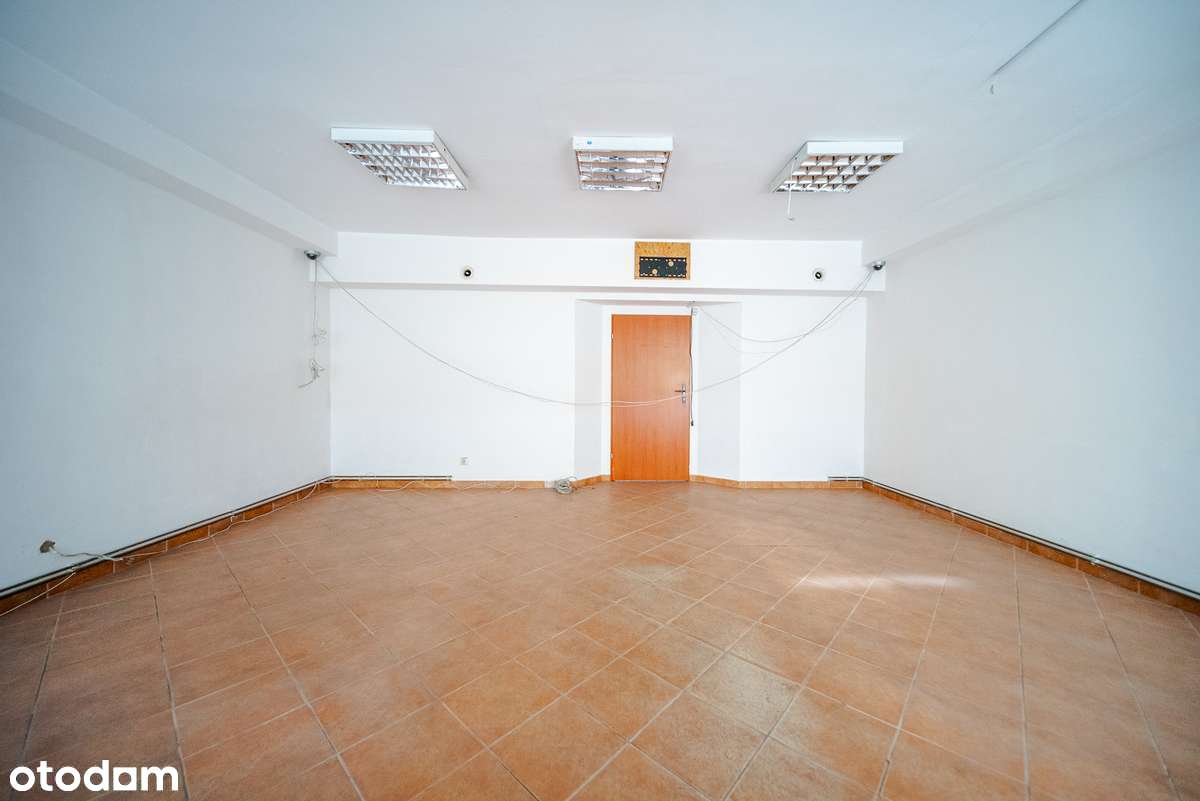 Przestronny lokal usługowy  | 102,53 m2 | Dużo pomieszczeń | Namysłów-3