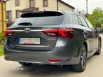 Toyota Avensis 2.0 D-4D Premium - 5