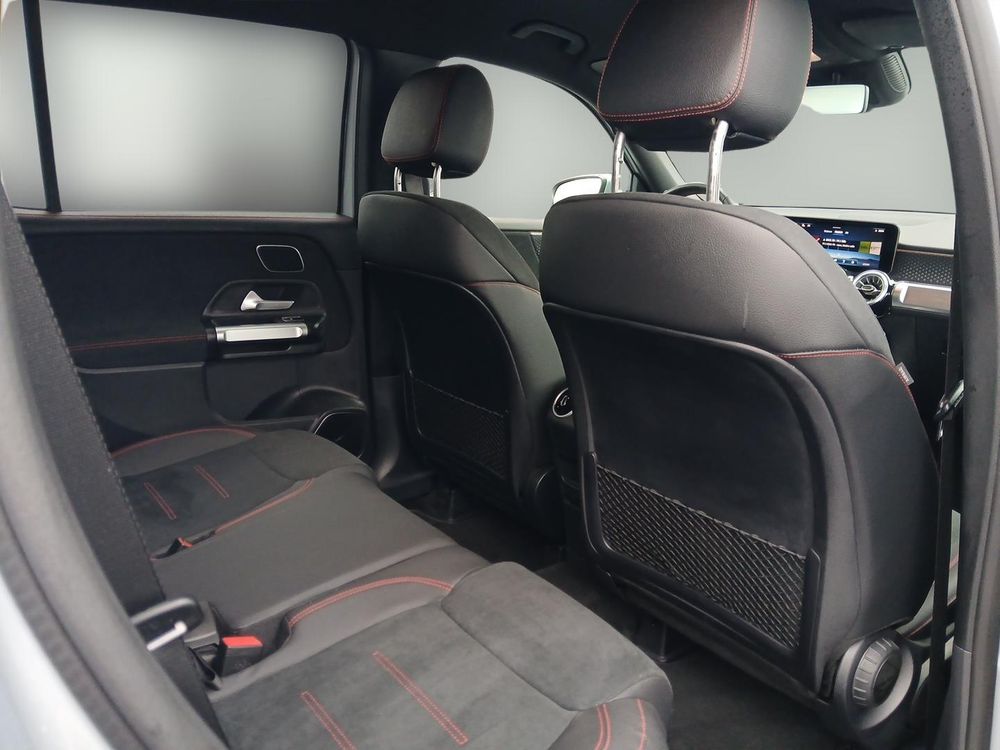 220 4matic 190KM Pakiet AMG Premium Distronic HAK 7os. Burmester FV23%