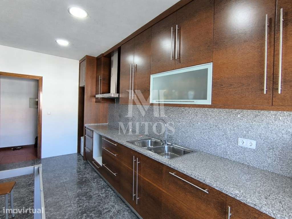 Apartamento T3 - Santoínho - Darque - Grande imagem: 2/17