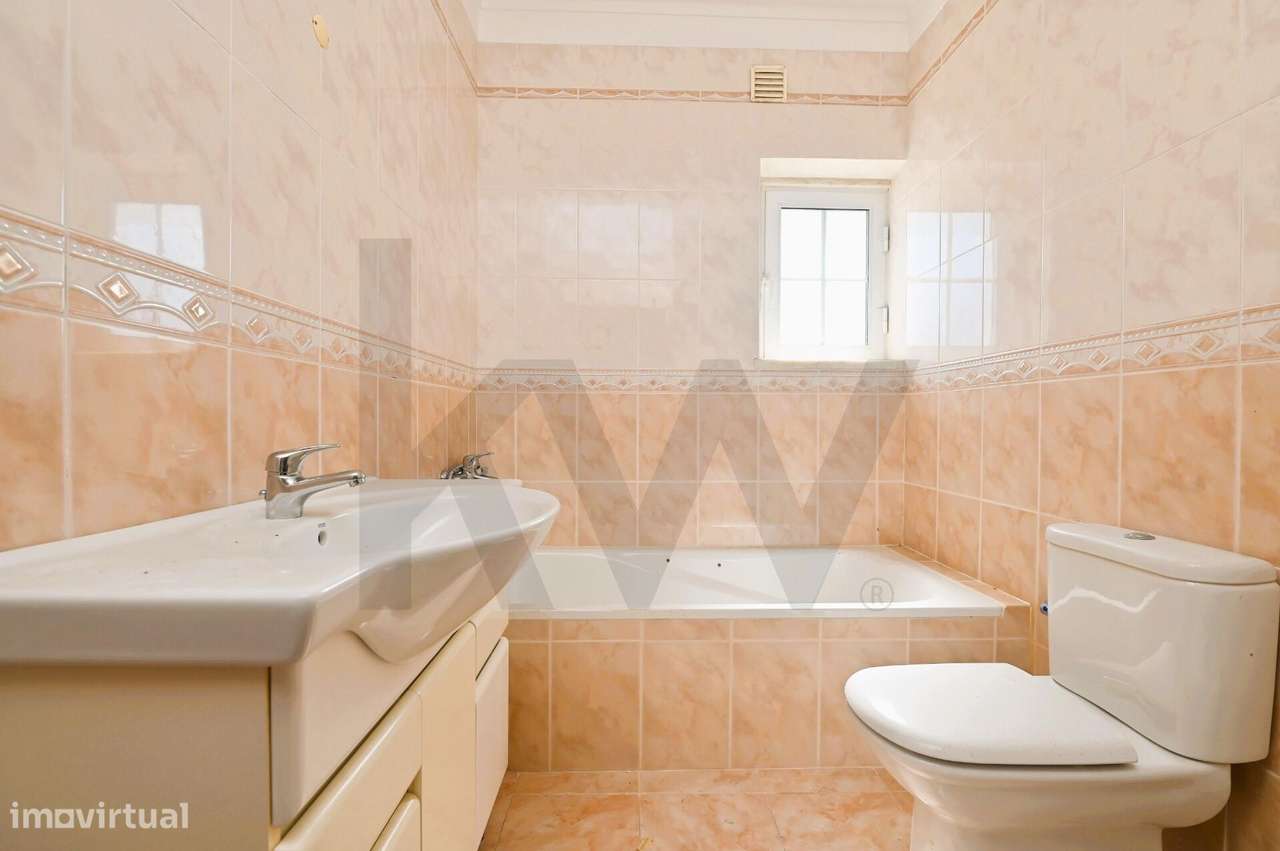 CASCAIS COLÉGIO AMOR DE DEUS – MORADIA T4 + T1 INDEPENDENTES-20