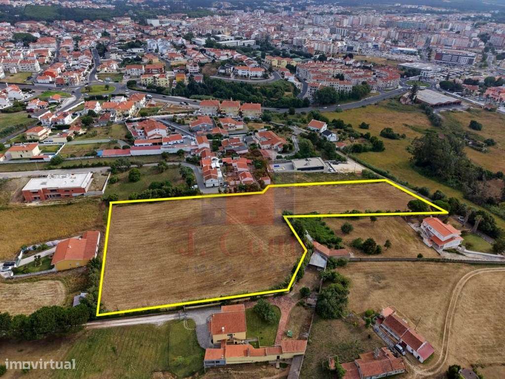 Terreno Urbanizável em Caldas da Rainha-3