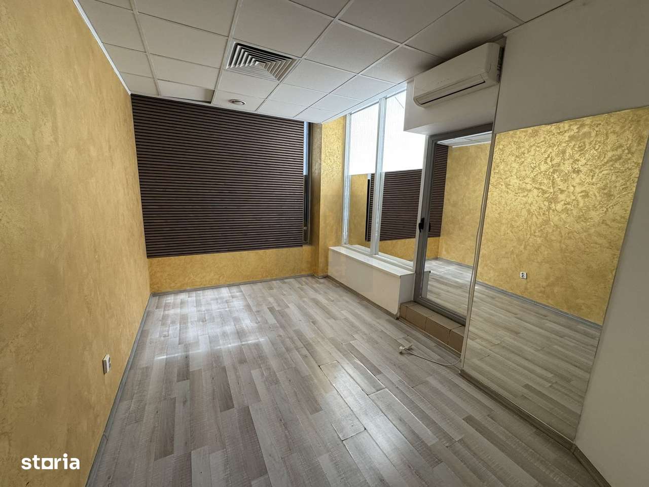 Spatiu comercial/birouri de inchiriat in zona *Tineretului* - metrou - Imagine principală: 3/20