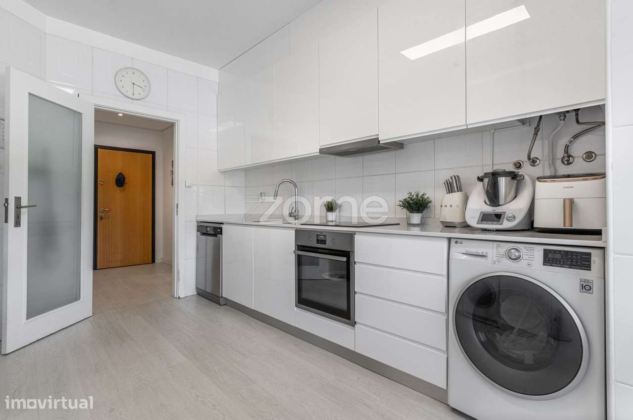 Apartamento T3 com Suíte em São Vítor, Braga-4