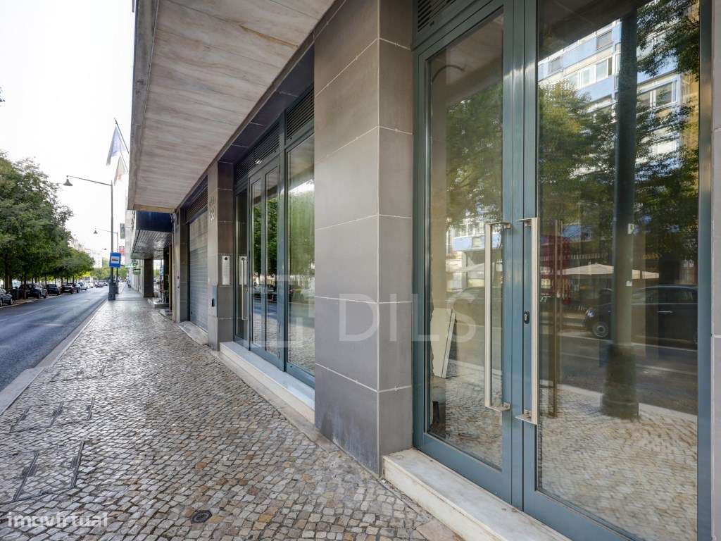 Loja para arrendamento na Avenida Duque D' Ávila 139 , Lisboa - Grande imagem: 3/20