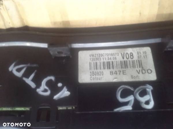 Volkswagen Passat B5 1.9 TDi automat licznik 3B0920847E - 8