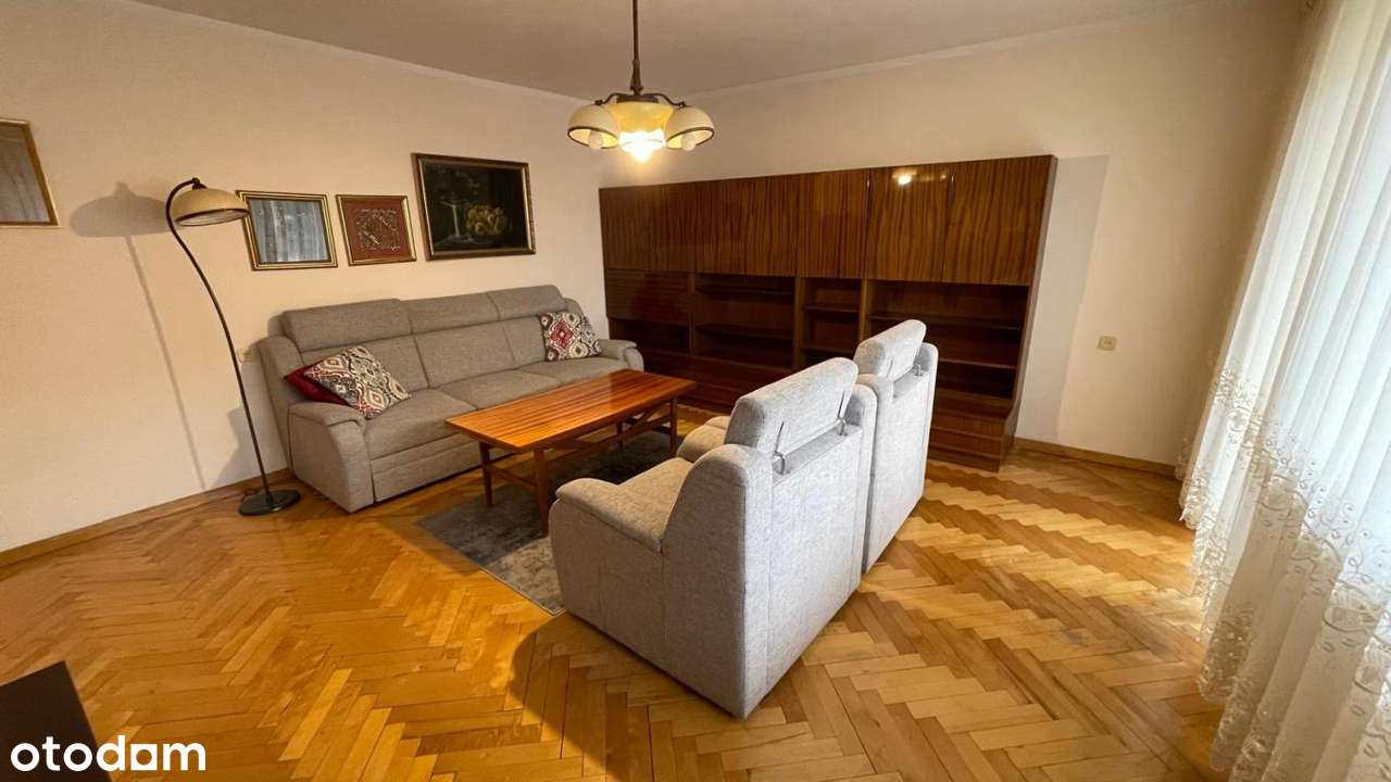 Sprzedam 4 pokojowe mieszkanie, 1 piętro, taras, garaż -os. Zatorze-3