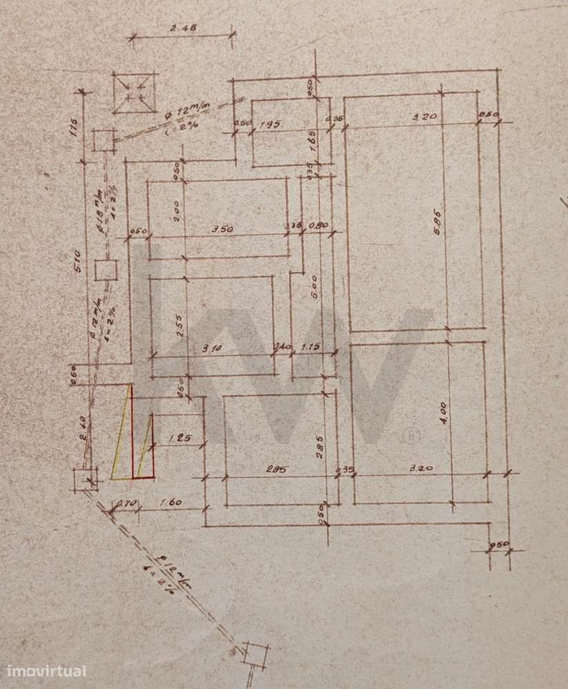 Moradia isolada para (sonhar e) remodelar | 300m2 área | Jardim à volt-47