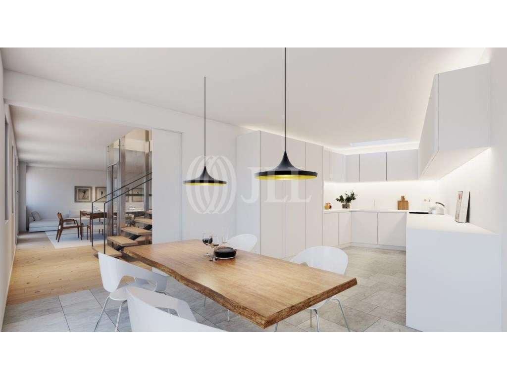 Prédio com projeto aprovado, na Estrela, Lisboa - Grande imagem: 4/13