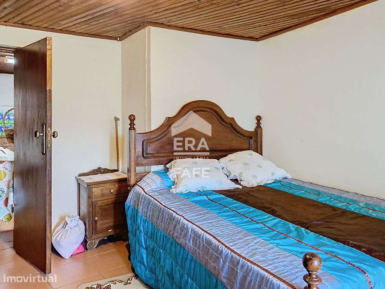 2 moradias na freguesia de Várzea Cova, Fafe - Grande imagem: 4/19