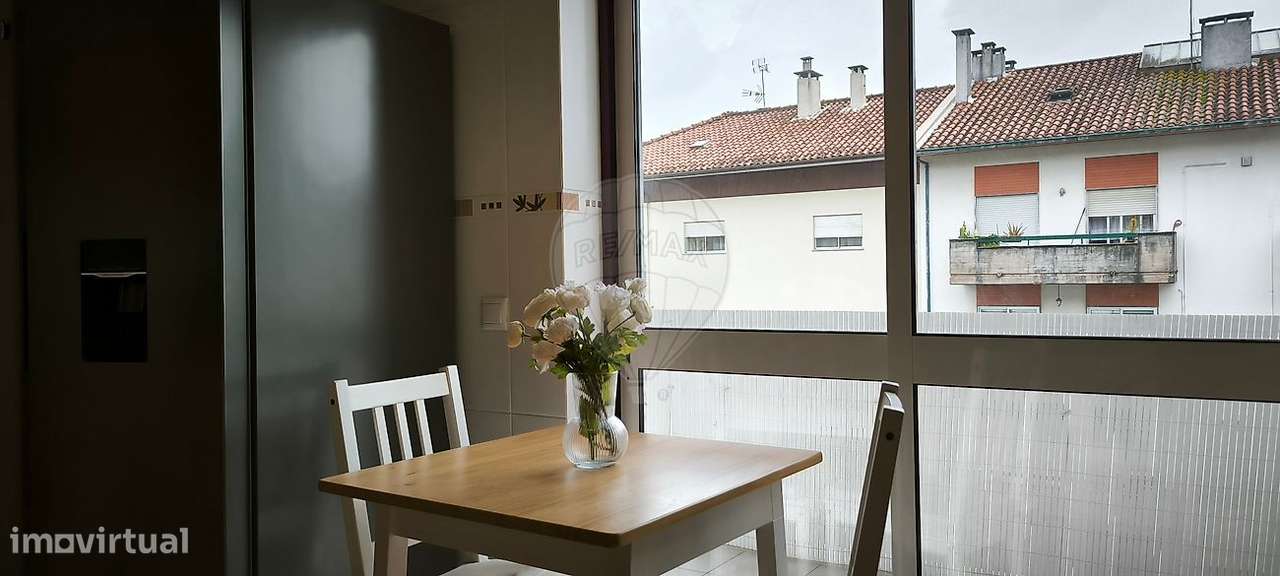 Apartamento T2 para arrendamento - Grande imagem: 3/23