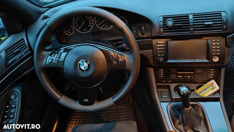 BMW Seria 5 520i Touring - 6