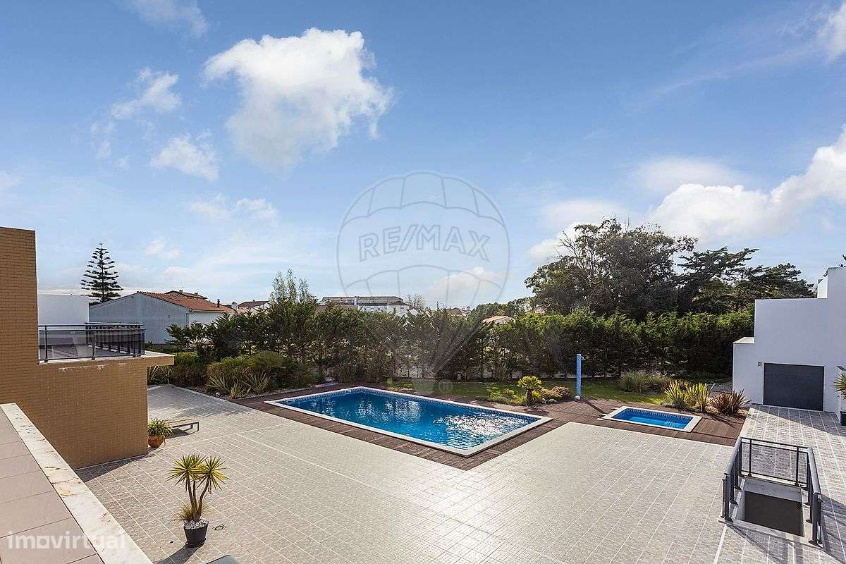 Moradia T4 para venda-29