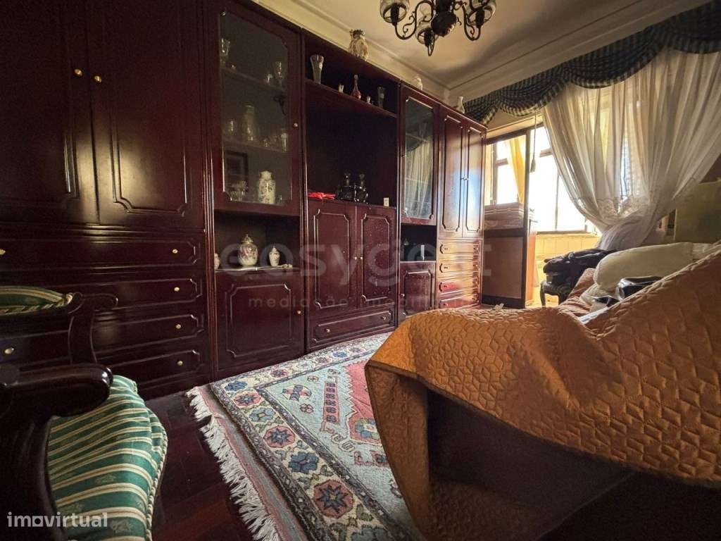 Apartamento T2 Apelacao, com 75 m2, duas varandas - Grande imagem: 4/16